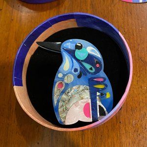 Erstwilder The Astute Azure Kingfisher Bird Brooch Pete Cromer Collection EUC